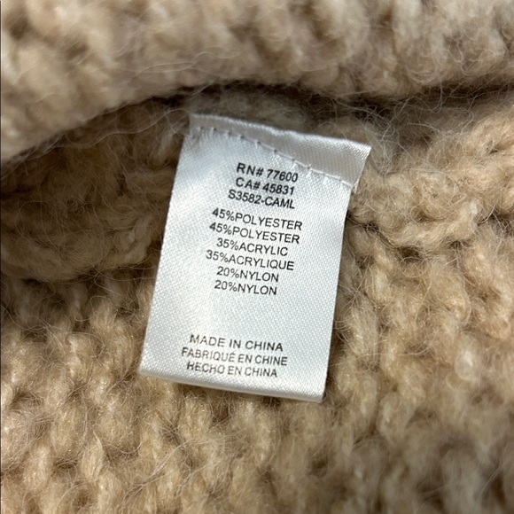 Saltwater Luxe "Hello Sunshine " Colorful Knit Cardigan Size XS NWT - Picture 4 of 10